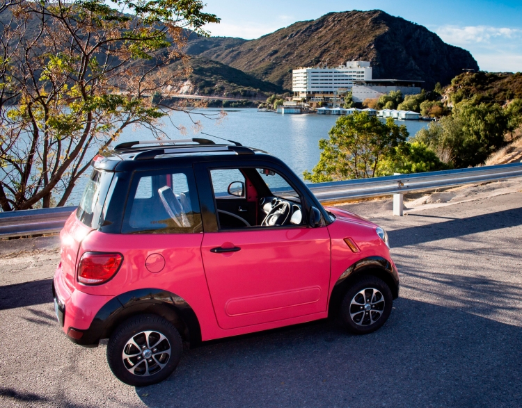 ¿Llegará a la Provincia?: Tito, el primer auto eléctrico del país que se fabrica en San Luis