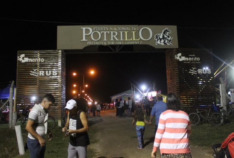 Así es la Fiesta Nacional del Potrillo que se celebra en Coronel Vidal