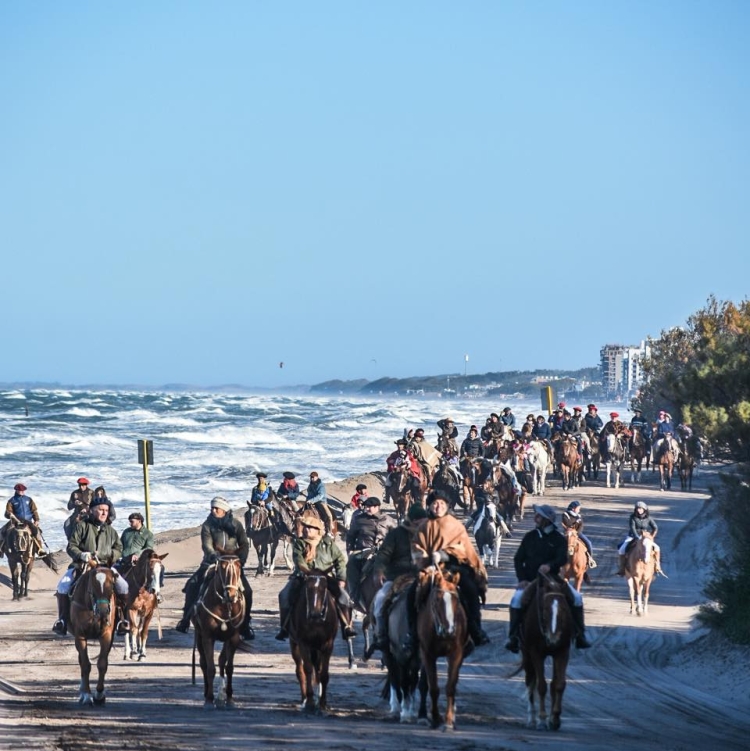 Se vivió en el Balneario Sauce Grande la “Gran Fiesta Criolla” por la Gesta de Mayo