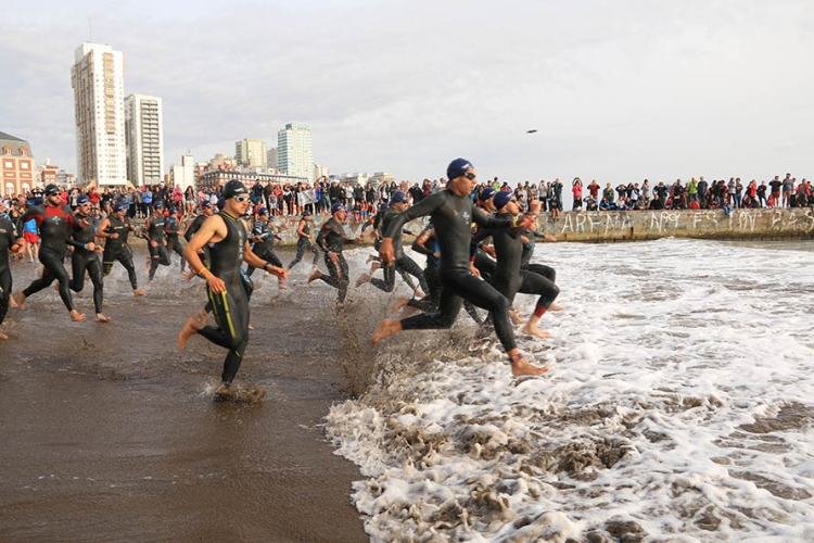 La fiesta del Triatlón vuelve en diciembre a Mar del Plata