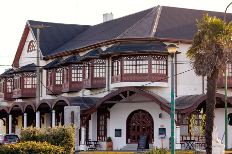 Conocé el histórico hotel de más de 120 años en Sierra de la Ventana