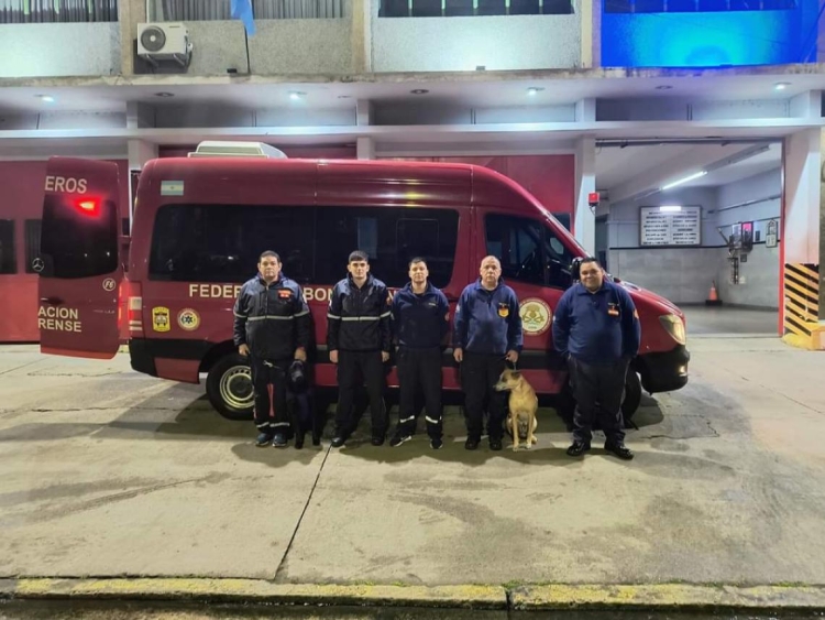 Bomberos de Santa Teresita se sumaron a la búsqueda de Loan en Corrientes